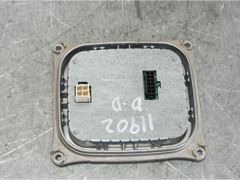 Recambio de centralita faros xenon para bmw i8 (i12) i8 pure impulse referencia OEM IAM 7361401 130732953000 