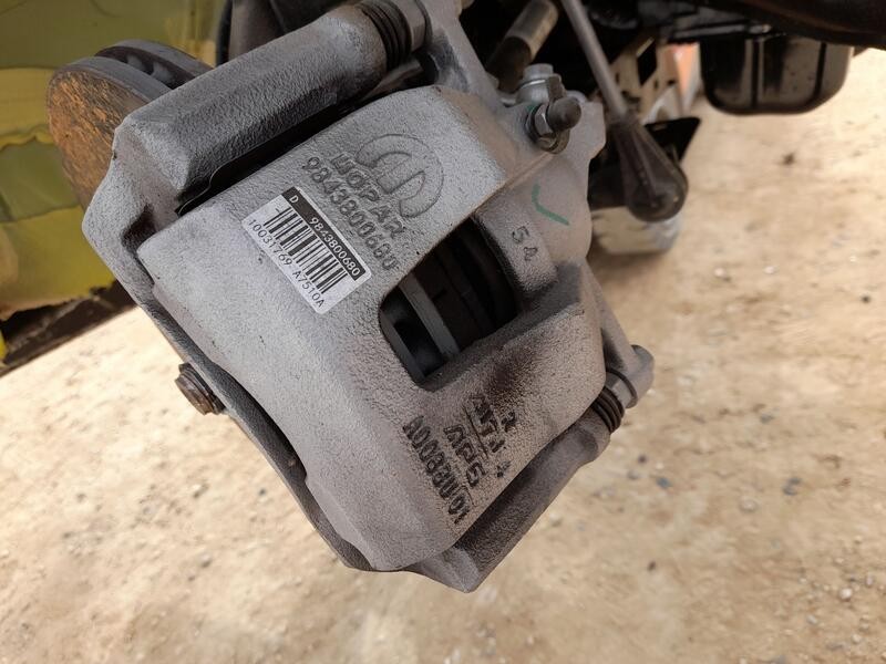 Recambio de pinza freno delantera derecha para peugeot 208 ii (ub_, up_, uw_, uj_) 1.2 puretech 100 referencia OEM IAM 166335828