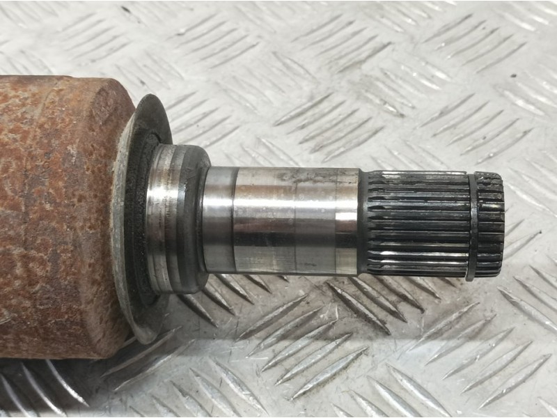 Recambio de transmision trasera izquierda para mercedes-benz clase m (w163) 320 (163.154) referencia OEM IAM 0501006511  