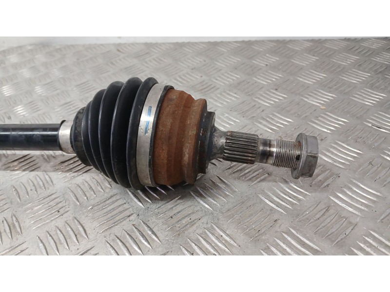 Recambio de transmision delantera derecha para opel corsa f (p2jo) 1.2 (68) referencia OEM IAM 9825390980  