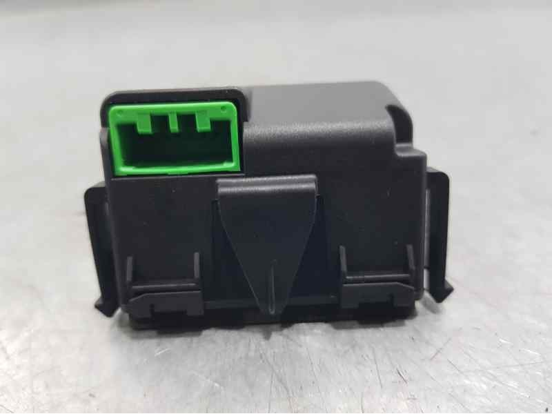 Recambio de modulo electronico para peugeot 208 edition referencia OEM IAM 9812768780  SENSOR DISTANCIA DE FRENADO Y PEATONES