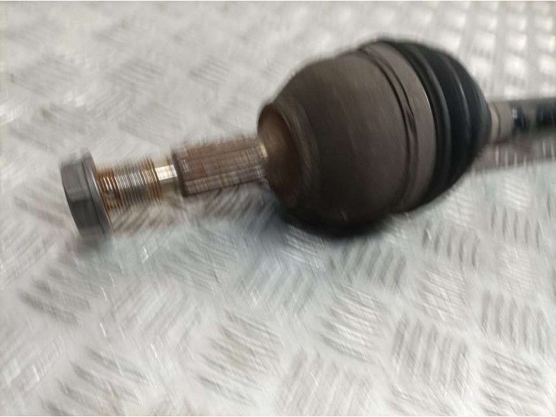 Recambio de transmision delantera izquierda para toyota proace furgon referencia OEM IAM 9839520980  