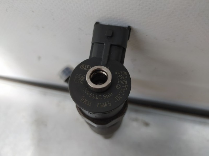 Recambio de inyector para peugeot 208 1.6 blue-hdi fap referencia OEM IAM 44511566  BOSCH