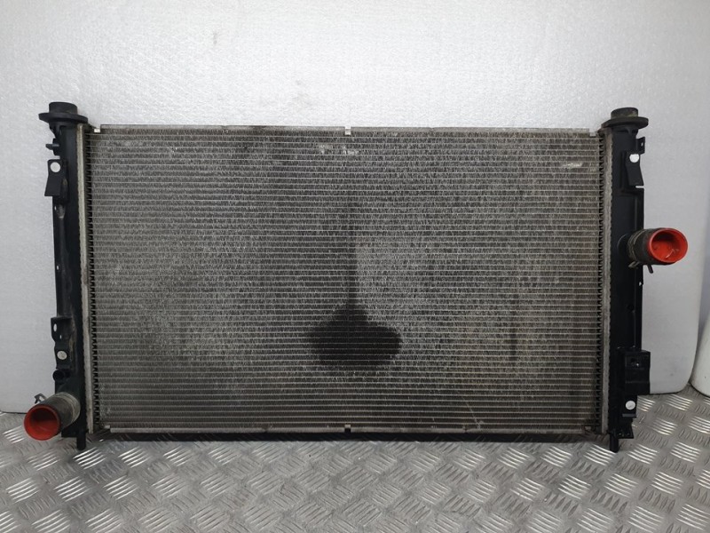 Recambio de radiador agua para dodge caliber se referencia OEM IAM 879332K P1007064 