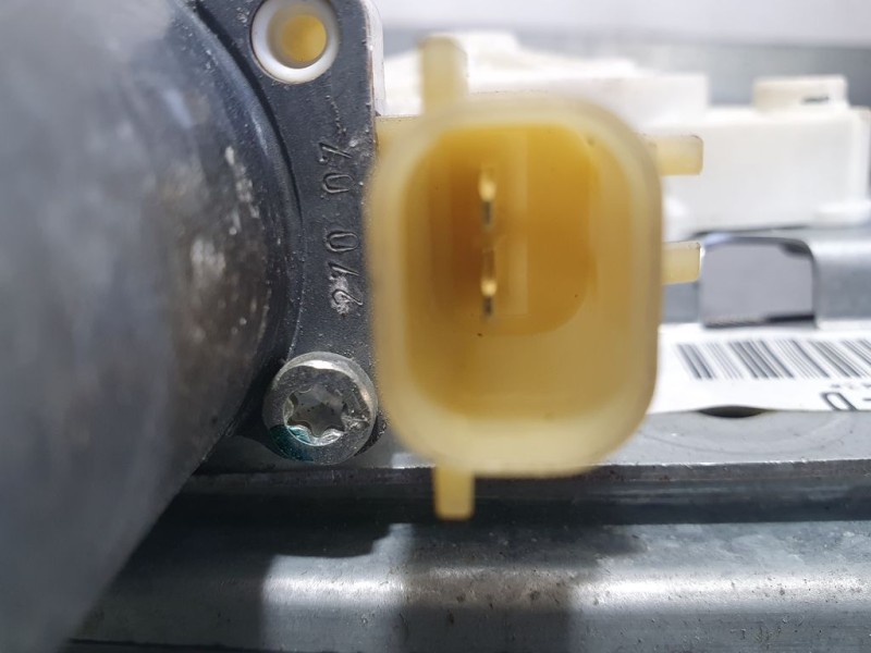 Recambio de elevalunas trasero izquierdo para jeep compass limited referencia OEM IAM 05074823AA 2 PINES ELECTRICO