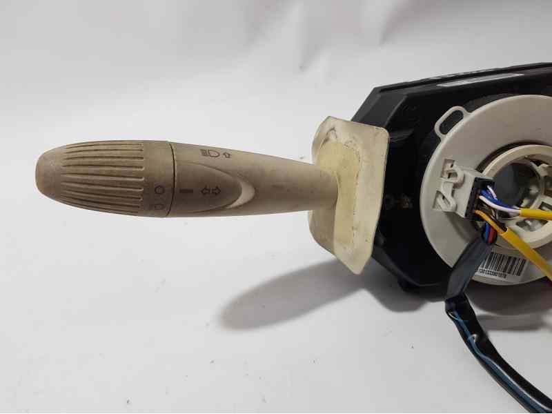 Recambio de mando luces y limpia para fiat nuova 500 (150) lounge referencia OEM IAM 07354726460  