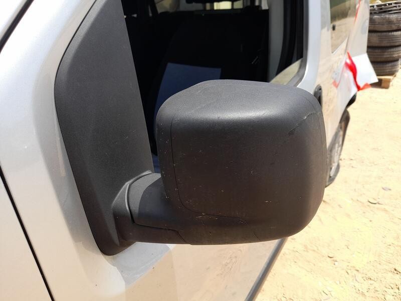 Recambio de retrovisor izquierdo para citroën nemo monospace 1.4 hdi referencia OEM IAM 1674558180 ELECTRICO 
