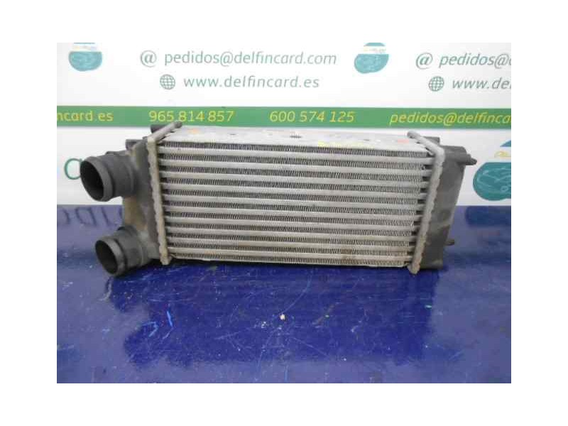 Recambio de intercooler para citroën c4 berlina vtr plus referencia OEM IAM 876923JE 9648551880 VALEO