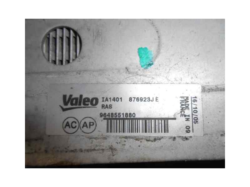 Recambio de intercooler para citroën c4 berlina vtr plus referencia OEM IAM 876923JE 9648551880 VALEO