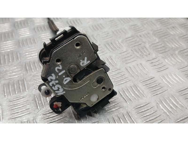 Recambio de cerradura puerta delantera izquierda para fiat 500 (312_) 1.0 mild hybrid (312.ayd1b) referencia OEM IAM 52191863  