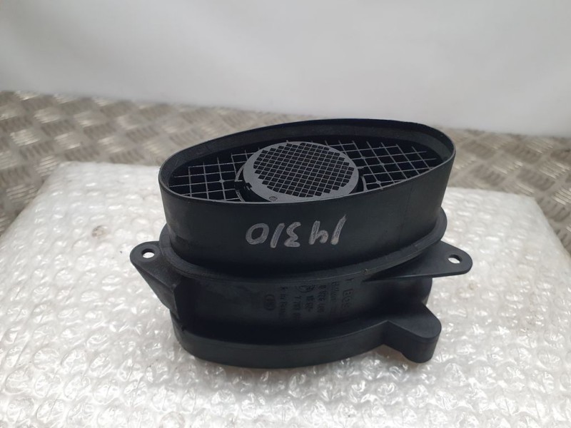 Recambio de caudalimetro para bmw x5 (e53) 3.0d referencia OEM IAM 77870760 0928400468 BOSCH