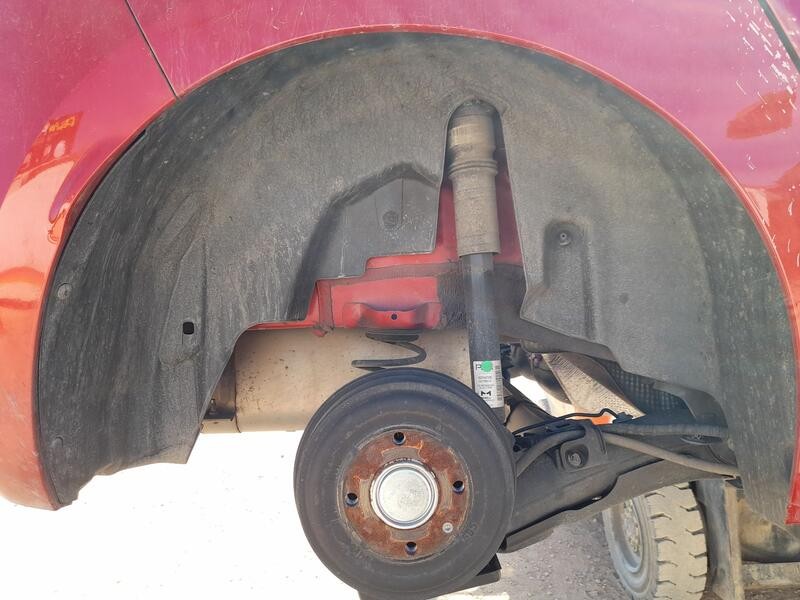 Recambio de plastico pase rueda tras. dch. para opel corsa f (p2jo) 1.2 (68) referencia OEM IAM 9829469080  