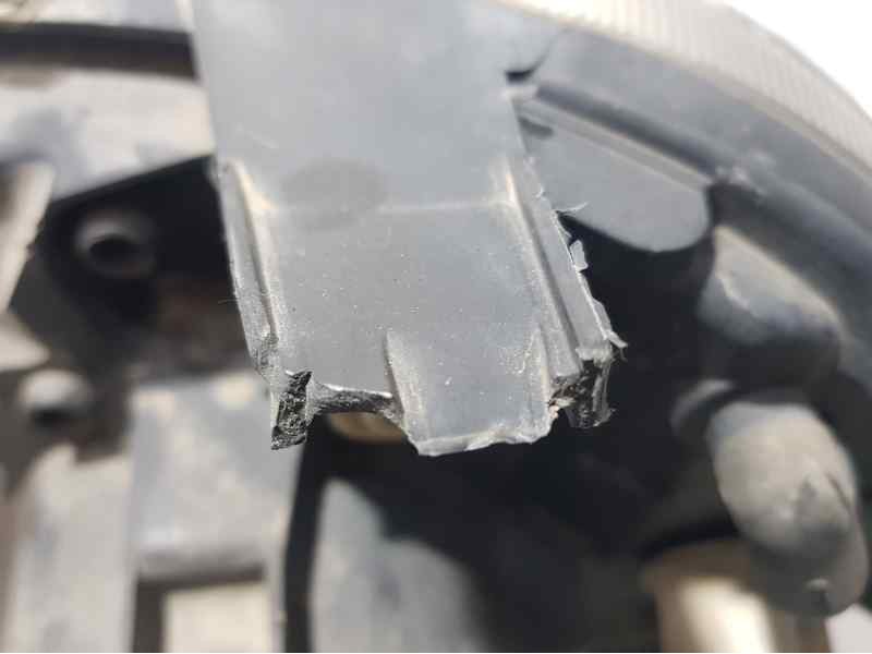 Recambio de faro derecho para mercedes-benz clase m (w163) 400 cdi (163.128) referencia OEM IAM  SOPORTE ROTO XENON