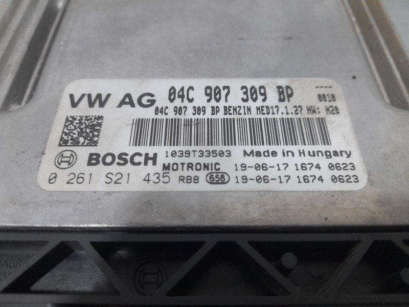 Recambio de centralita motor uce para seat arona style edition referencia OEM IAM 04C907309BP 0261S21435 BOSCH