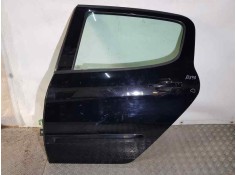 PUERTA TRASERA IZQUIERDA 9006L7 TOCADA