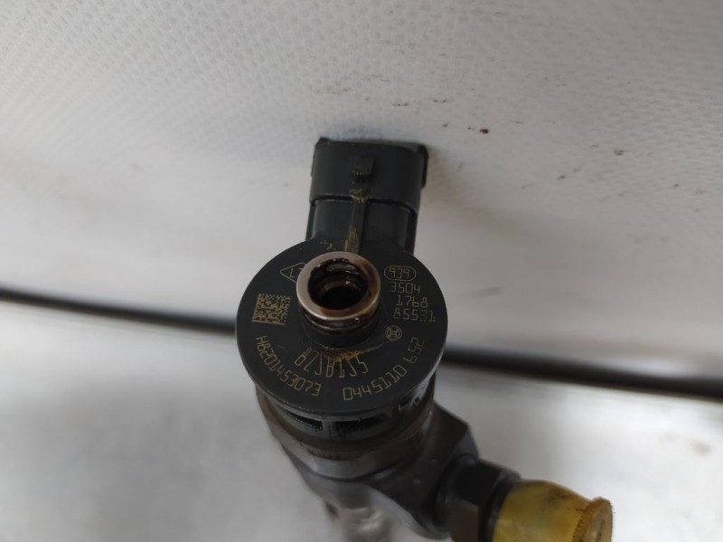 Recambio de inyector para renault clio iv 1.5 dci diesel fap energy referencia OEM IAM H8201453073 0445110652 BOSCH