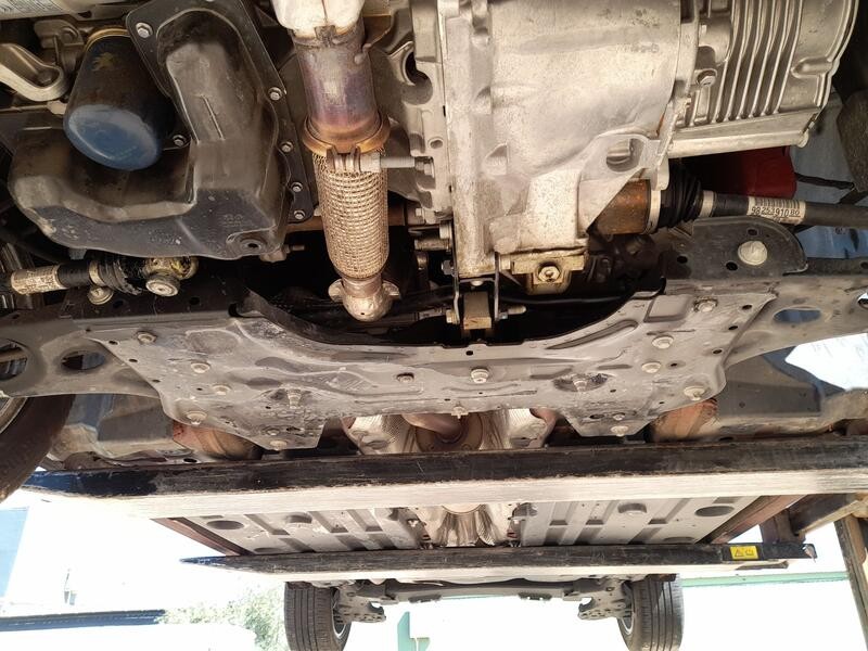 Recambio de puente delantero para opel corsa f (p2jo) 1.2 (68) referencia OEM IAM 9834696980  