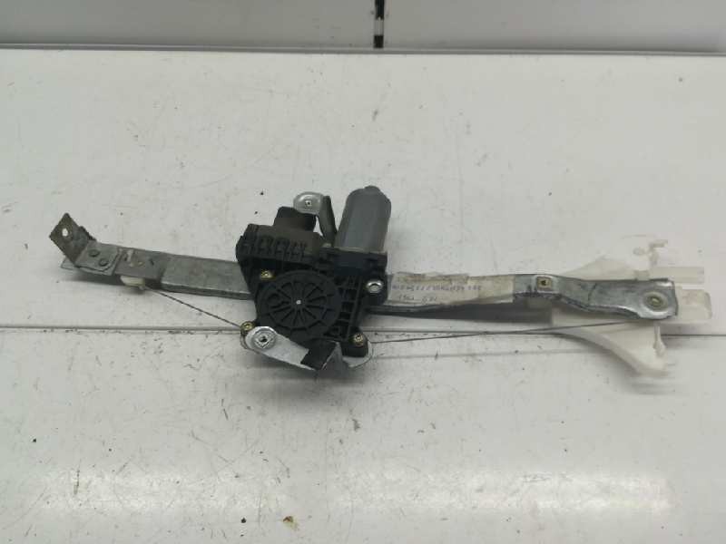 Recambio de elevalunas trasero izquierdo para ford mondeo berlina (ge) ambiente (06.2003) (d) referencia OEM IAM 0130821773 8 PI
