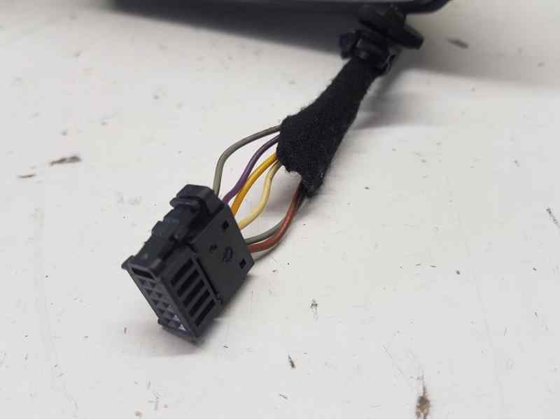 Recambio de retrovisor derecho para volkswagen polo (6r1) sport by r-line referencia OEM IAM   6 CABLES