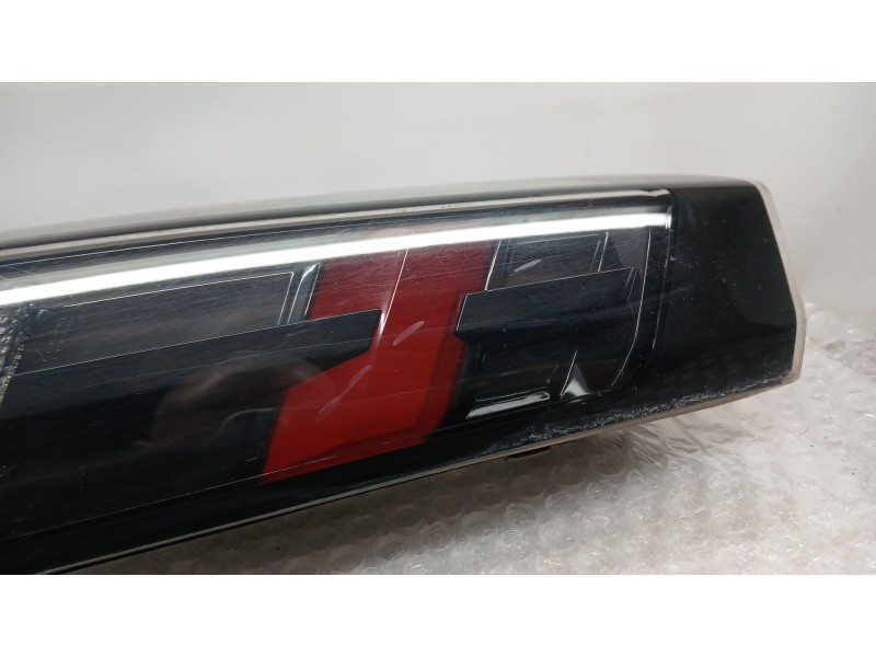 Recambio de piloto trasero izquierdo interior para peugeot 2008 ii (ud_, us_, uy_, uj_, ur_, uc_) 1.5 bluehdi 100 referencia OEM