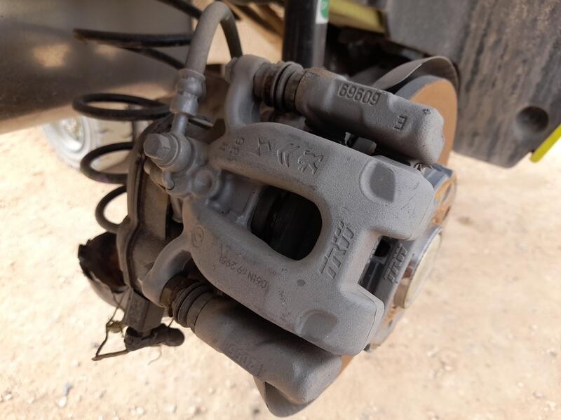 Recambio de pinza freno trasera derecha para peugeot 208 ii (ub_, up_, uw_, uj_) 1.2 puretech 100 referencia OEM IAM 1609000180 