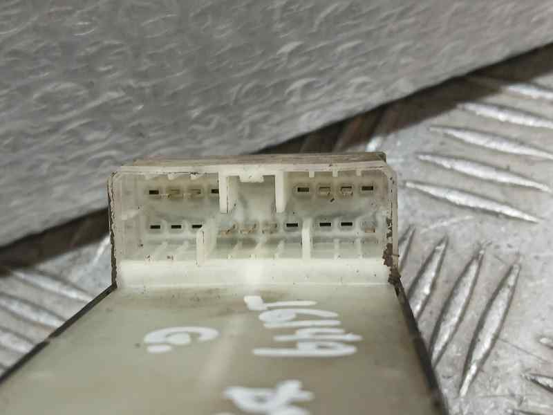 Recambio de mando elevalunas delantero izquierdo para suzuki swift berlina (mz) gl referencia OEM IAM 62J103225T  