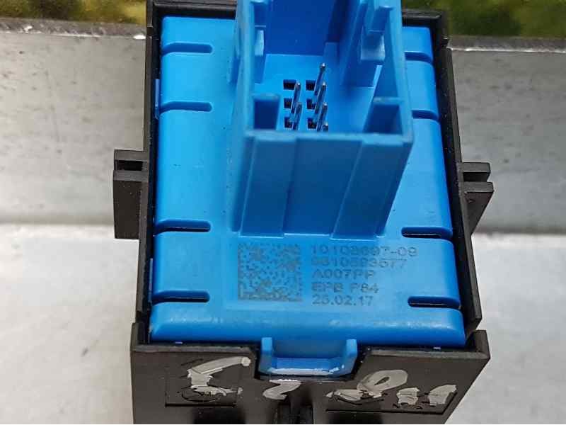 Recambio de boton freno mano electrico para peugeot 3008 gt line referencia OEM IAM 9810593577  