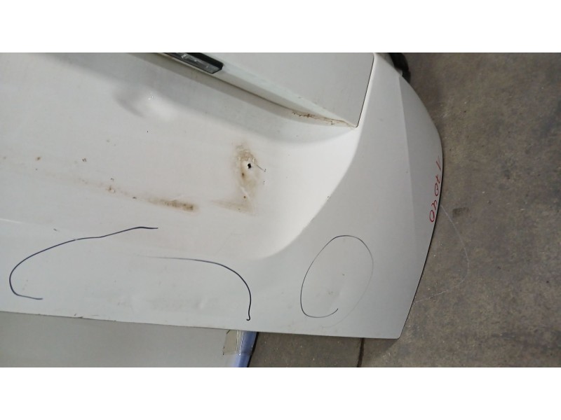 Recambio de porton trasero para peugeot 2008 ii (ud_, us_, uy_, uj_, ur_, uc_) 1.5 bluehdi 100 referencia OEM IAM 9831045880 TOC