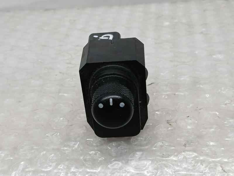 Recambio de mando retrovisor para suzuki swift berlina (mz) gl referencia OEM IAM 62J002945T  