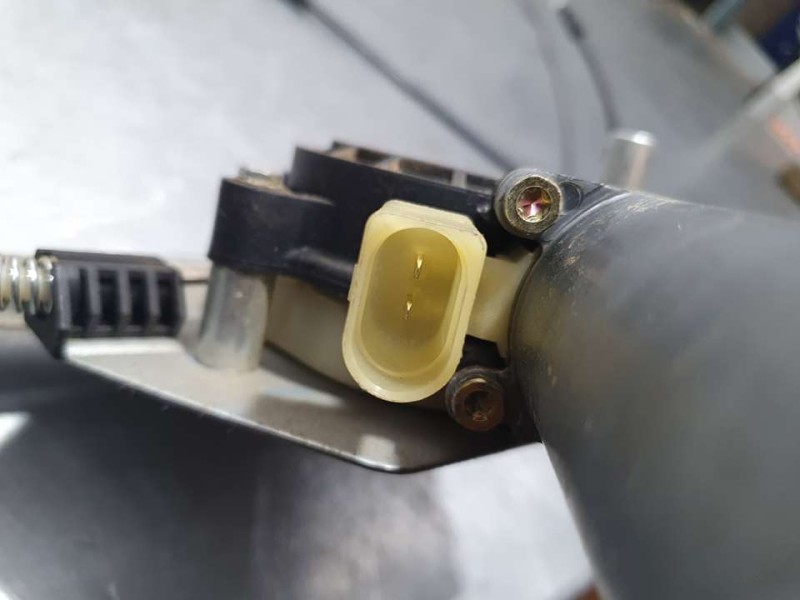 Recambio de elevalunas delantero izquierdo para bmw x5 (e53) 3.0d referencia OEM IAM 63808050  ELECTRICO 2 PINES