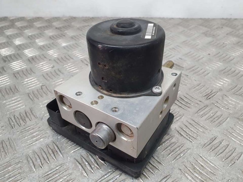 Recambio de abs para ssangyong actyon sports xdi 4wd referencia OEM IAM 4891032000 06210203534 ATE