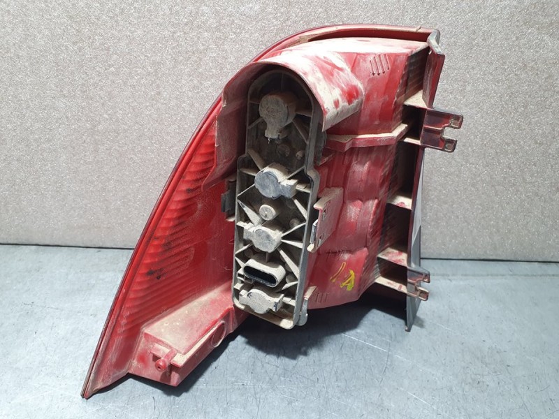 Recambio de piloto trasero derecho para mercedes-benz clase m (w163) 400 cdi (163.128) referencia OEM IAM SIN REF  