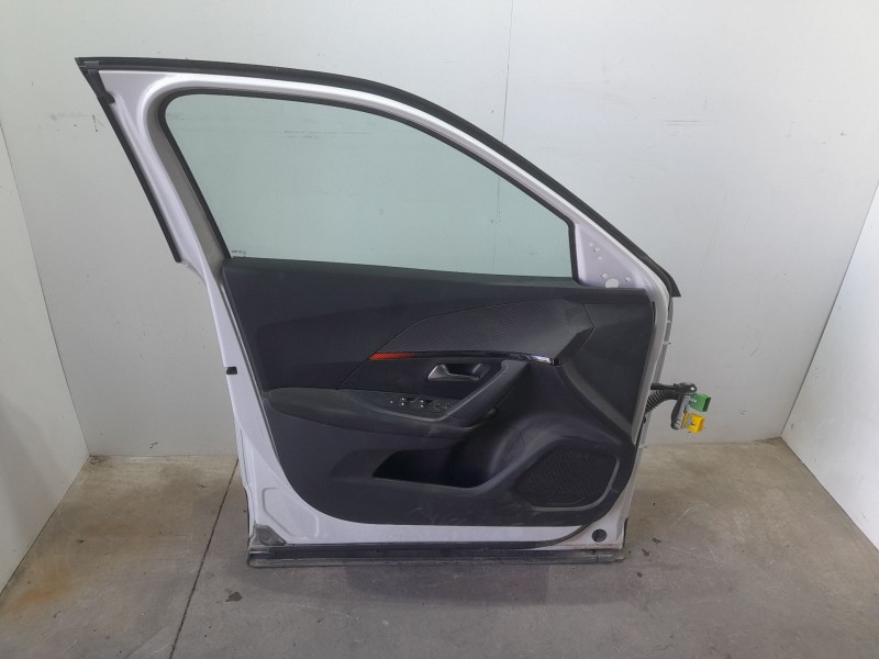 Recambio de puerta delantera izquierda para peugeot 2008 ii (ud_, us_, uy_, uj_, ur_, uc_) 1.5 bluehdi 100 referencia OEM IAM 98