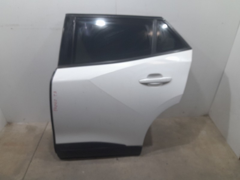 Recambio de puerta trasera izquierda para peugeot 2008 ii (ud_, us_, uy_, uj_, ur_, uc_) 1.5 bluehdi 100 referencia OEM IAM 9831