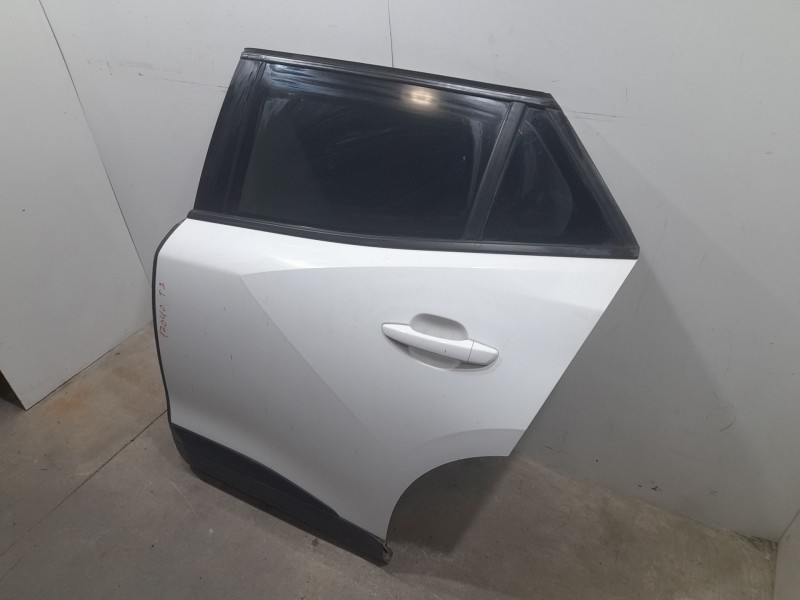 Recambio de puerta trasera izquierda para peugeot 2008 ii (ud_, us_, uy_, uj_, ur_, uc_) 1.5 bluehdi 100 referencia OEM IAM 9831