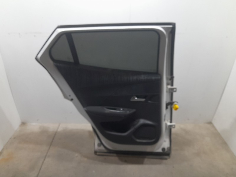 Recambio de puerta trasera izquierda para peugeot 2008 ii (ud_, us_, uy_, uj_, ur_, uc_) 1.5 bluehdi 100 referencia OEM IAM 9831