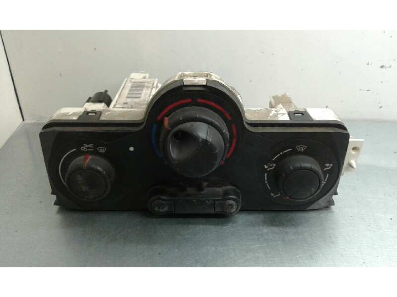 Recambio de mando calefaccion / aire acondicionado para renault megane ii berlina 5p 1.9 dci diesel referencia OEM IAM 666445V 1