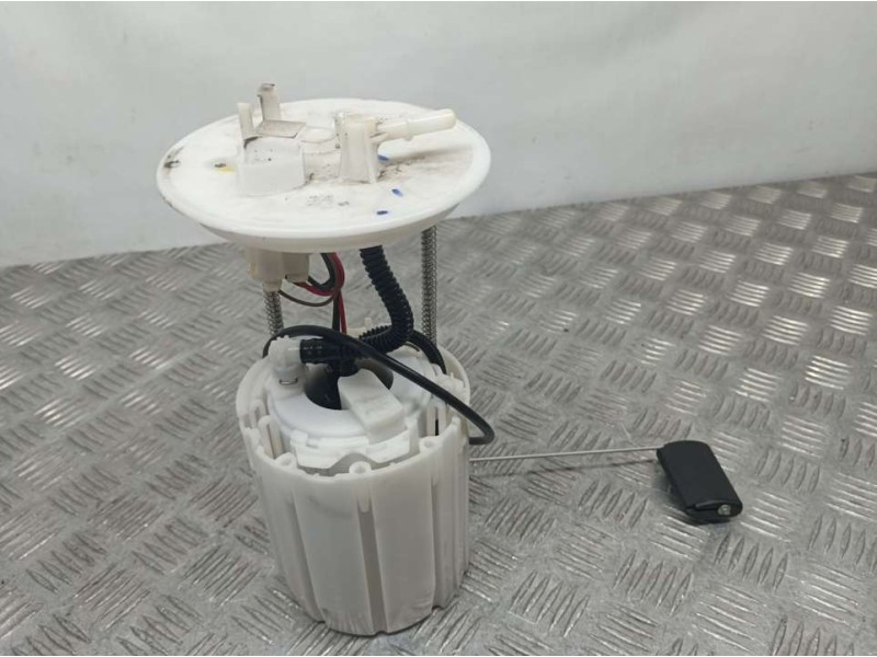 Recambio de aforador para ssangyong tivoli line 4x2 referencia OEM IAM 2230035300  