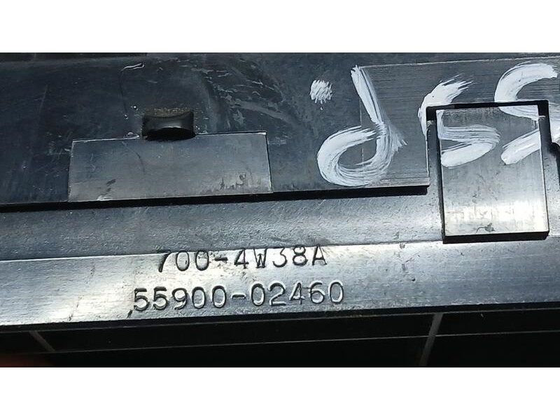 Recambio de mando climatizador para toyota auris hybrid active referencia OEM IAM 5590002460  7004W38A