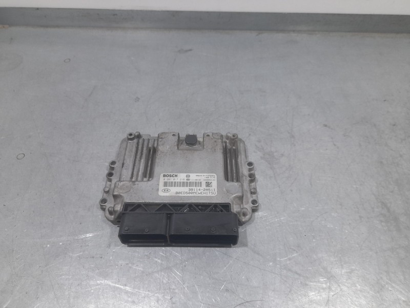 Recambio de centralita motor uce para kia cee´d hatchback (ed) 1.6 crdi 90 referencia OEM IAM 391142A511 028101721/8 BOSCH