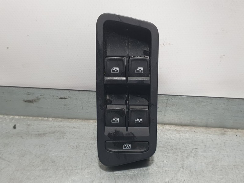 Recambio de mando elevalunas delantero izquierdo para volkswagen golf vii lim. (bq1) e-golf referencia OEM IAM 5G0959857D  