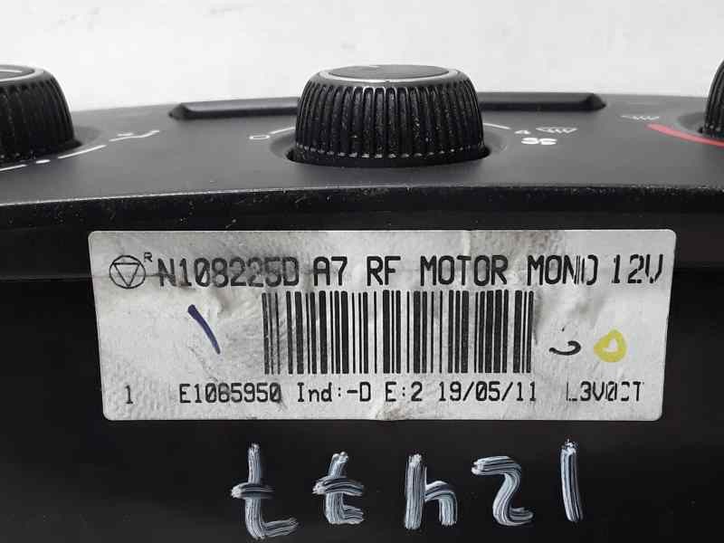 Recambio de mando calefaccion / aire acondicionado para peugeot 207 confort referencia OEM IAM E1085950 N1082250 