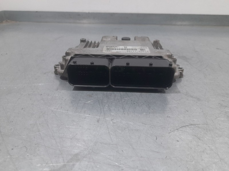 Recambio de centralita motor uce para kia cee´d hatchback (ed) 1.6 crdi 90 referencia OEM IAM 391142A511 028101721/8 BOSCH