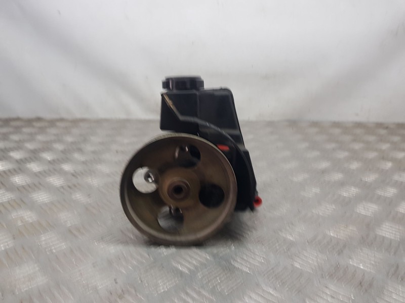 Recambio de bomba direccion para citroën xsara break sx referencia OEM IAM 9638339880  