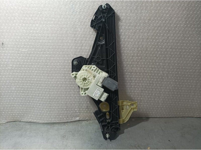Recambio de elevalunas trasero derecho para renault captur ii experience referencia OEM IAM 827209371R C98394104 ELECTRICO 6 PIN