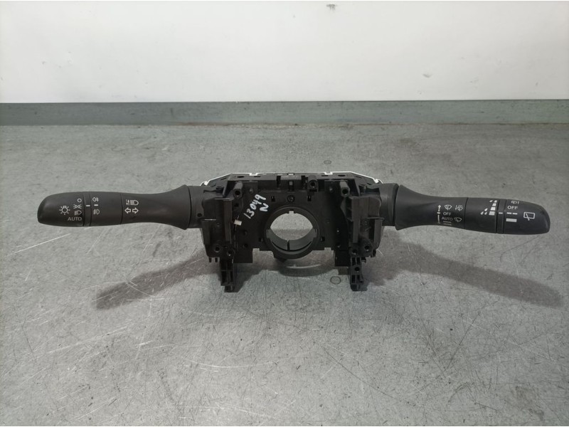 Recambio de mando luces y limpia para nissan qashqai (j11) visia referencia OEM IAM 19226SN2  