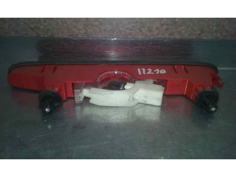 Recambio de luz central de freno para peugeot partner kasten confort l1 referencia OEM IAM   