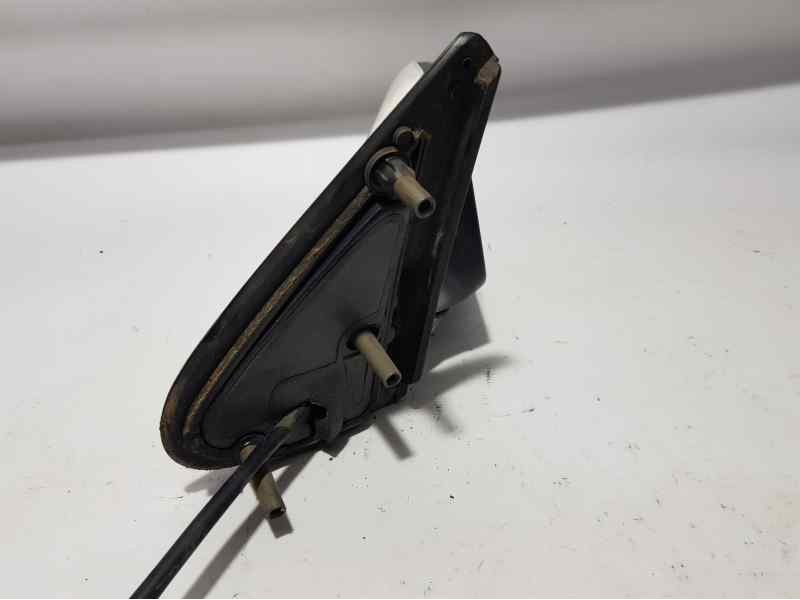 Recambio de retrovisor derecho para volkswagen golf iii berlina (1h1) gti referencia OEM IAM NVE2311  C MANDO