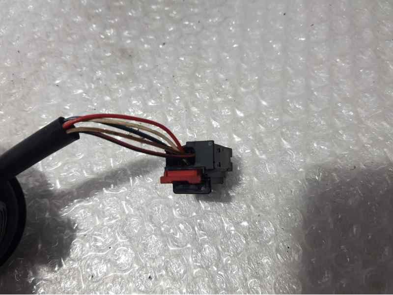 Recambio de retrovisor derecho para audi a3 sportback (8p) 2.0 tdi ambiente referencia OEM IAM   ELECTRICO 5 CABLES