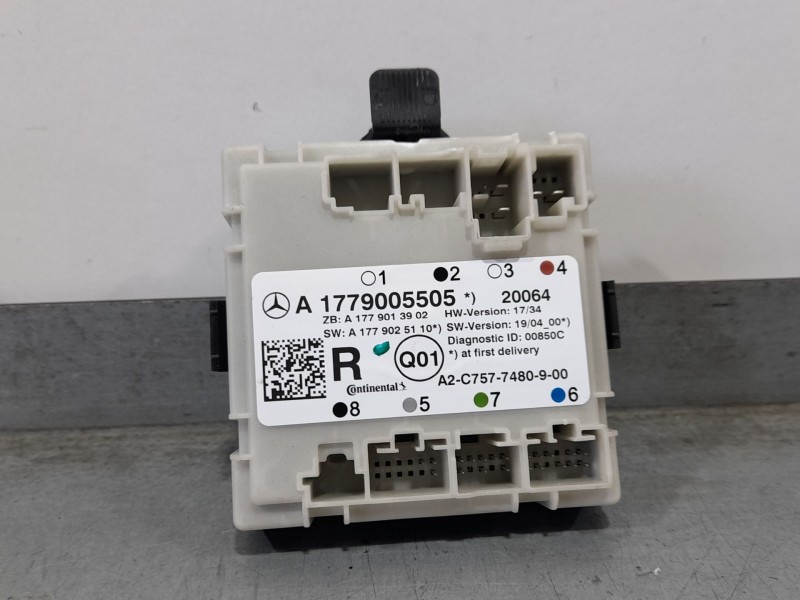 Recambio de modulo electronico para mercedes-benz clase b (247) b180 referencia OEM IAM 1779005505 TRASERO DERECHO 